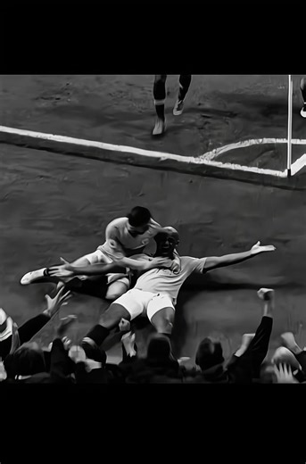 Crazy celebrations 🔥☄️#celebration #crazy #football #skills #fpy