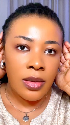Soft natural makeup tutorial for beginners #makeuptutorial #softglamlook #makeup #shorts #beginners