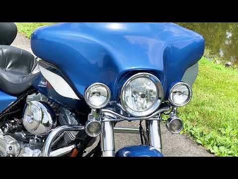 2005 Harley-Davidson® Electra Glide® Standard FLHT w/ Rinehart Exhaust + Extras