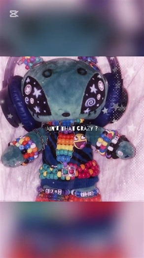 I want Alien plushie 😭🙏🏻💞..