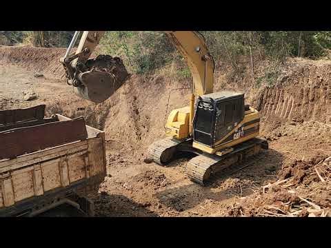 🚜 CAT 320 Excavator Loading Truck | Powerful Earthmoving at Construction Site #day27