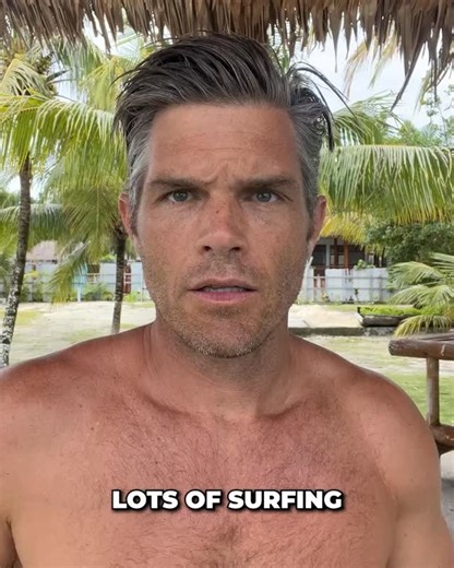 Neck strain from all that time in the surf? 🏄‍♂️ Keep your neck in top shape with a simple trick: taped tennis balls. 🎾 We’re focusing on mobilizing the cervical and thoracic spine junctions to ease that creakiness. Your neck, from C1 to C7, and the top of your thoracic spine, T1 to T12, play a crucial role in neck movement and paddling. Bad posture and repetitive strain can jam things up, but this easy neck drill can help alleviate the pain. Check it out! #SurfRecovery #NeckMobility #SurfingT