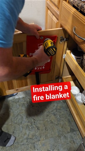 This is how easy it is to install a rapid access fire blanket in your kitchen.