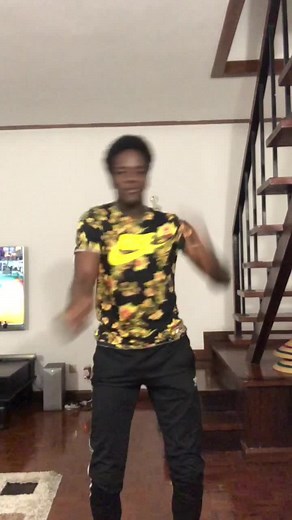 Anybody else got this song stuck in their head?😭😂 @ondreazlopez 🔥 #fyp #foryou #dance #hatchback