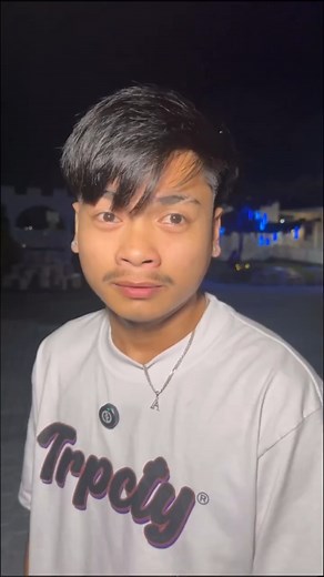 Malupiton Singing Videos and Concert Performances