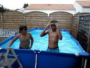 Défis dans la piscine #2 😸