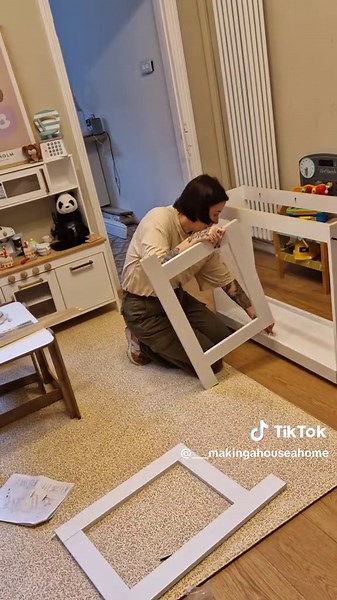 Building a Space Saving Dining Table for a Small Kitchen