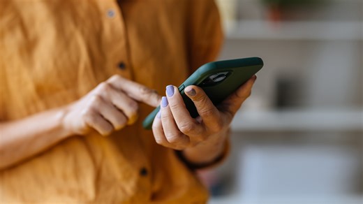 Warning over polite three-word phrase that's dead giveaway you're being scammed