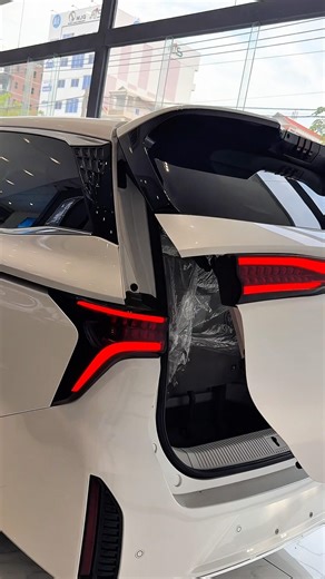 Forthing NOVA PHEV 2026 Luxury MPV