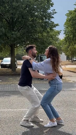 Cartoonize - Marina & Vittorio on Instagram: "Eh…è andata così 🥲 #disney #cartoonize #comedy"