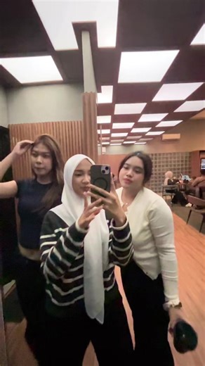 ١٧ (@antasiell)’s videos with original sound - kiti1.girl