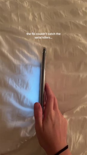indy | booktok 🎀📚 (@indys.booktok)’s video of the naturals