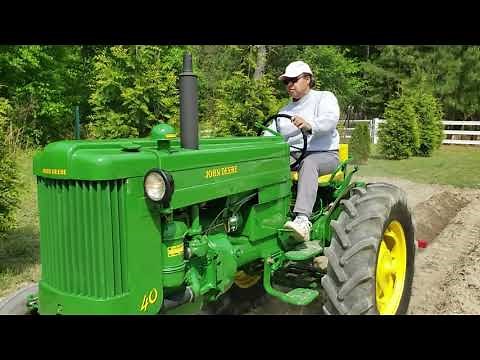 How To Make Garden Rows With Tractor/ Using 3-point Hitch Bedder