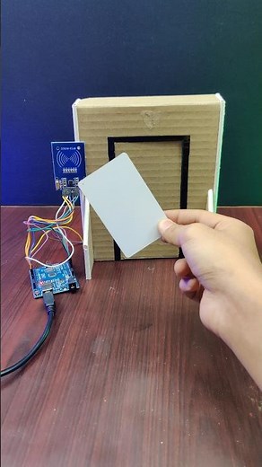 RFID Door Lock System use Arduino Uno #arduinoprojects #eazytronic #arduinotutorials