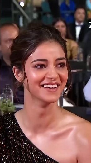 Shah Rukh Khan & His Dance Partners Katrina & Anushka Turn Unforgettable night#shahrukh_khan#srk