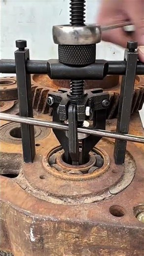 Using an Inner Bearing Puller Tool (Step-by-Step)