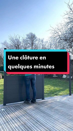Un jeu d'enfant ! 🧱 #klosup Références : Lame de clôture aluminium Klos up! : 69601973 Poteau aluminium Klos up! : 85189323 Lame décorative Klos up! : 82343333 #LeroyMerlin #jardin #nouveautés