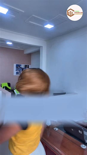 Tout ce qui est loin aujourd’hui ne restera pas loin demain. Les zones périphériques offrent : 👉🏿 des prix accessibles, 👉🏿 des marges de progression, 👉🏿 des opportunités à moyen et long terme. Mais sans étude, certaines zones stagnent. #immobilier #conseilimmobilier | CODEC Immobiler Cameroun