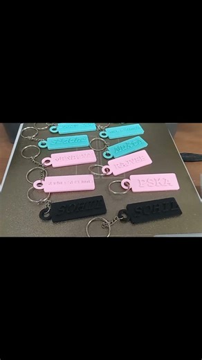 Turning names into memories… 💖 A small keychain, but a special touch of your name 💖🔑✨