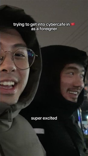 Trying to get into China cybercafe as a foreigner