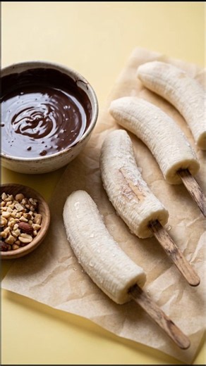 Chocolate Dipped Banana Pop 🍌🍫 #chocolate