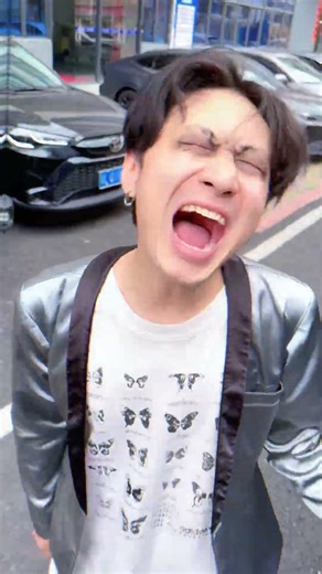 The Chariot of Ice and Fire#joker#shorts#Harley