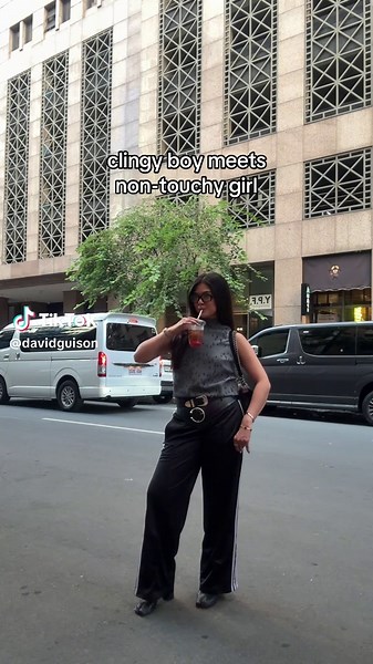 Clingy Boyfriend Humor: A Funny Couple Dynamic