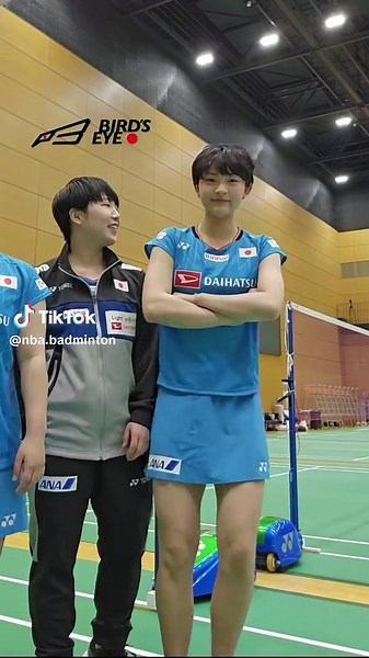 ダンスで魅せる宮崎友花と山口茜のバドミントン