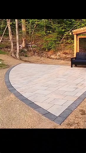 Cutting Curved Edges for Paver Patios
