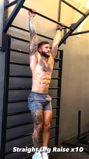 Abs workout. Credit: Matt Tralli. #explosivetraining #fitnessmotivation