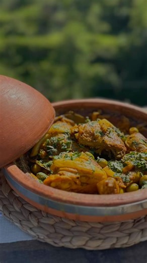 Authentic Chicken Tagine 🍋Cooked in Clay! #shorts