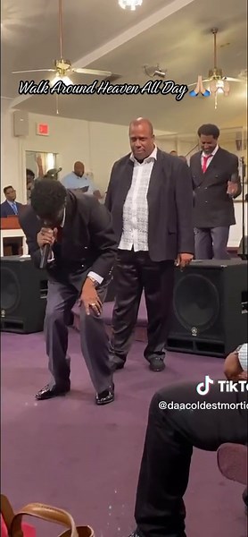 Walk Around Heaven All Day by The Gospel Keynotes