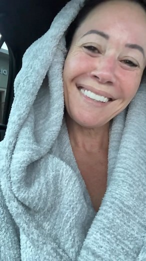 🐦‍⬛ Content Curator goes live today. . . No Joke. If you’re wondering if this workshop is right for you, please feel free to ask me questions and I look forward to Thursday’s live broadcast. Contentcurator2024.com linktree | Sue Bryce Photographer