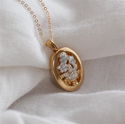 Vintage Victorian Bouquet Locket - Etsy