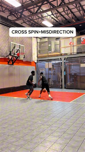 How To Do a Spin Move in Basketball - Step-by-Step Guide