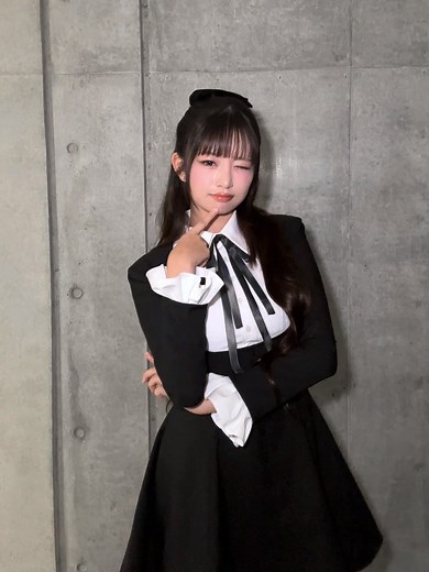 스키 스키 다이 스키: Rei's Live Ballerina Performance