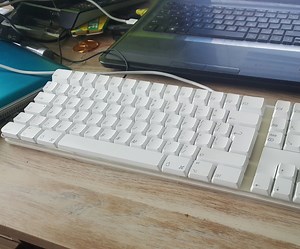 Restoring an Apple A1048 Keyboard
