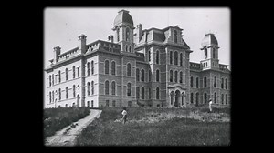 一分钟见证雪城大学150年