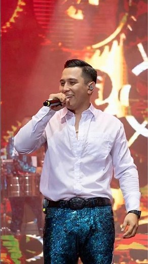 “Y sin embargo se repite la historia, te sigo amando aunque no debería…” #laarrolladora #shorts