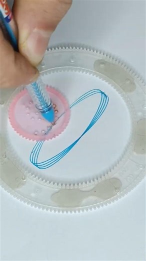 This Pattern Is Hypnotizing ?#spirograph #satisfying #shorts