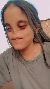 Huye bechen pehli bar 💗❤️.....#trendingreels #viralvideos #instagram #trending #cute_girl_meenu_k | Meenu Saini