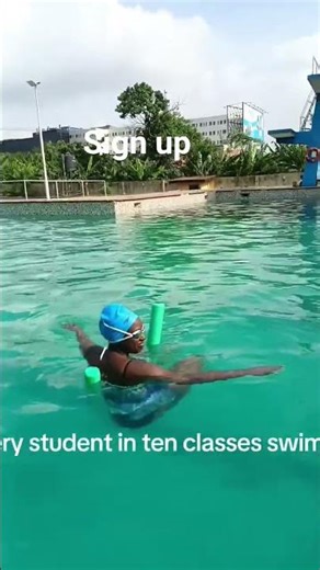 Teaching synchronised swimming