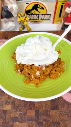 This might be the easiest pumpkin bread I have ever made 🎄 Pumpkin purée pumpkin cookie mix one egg white chocolate chips That’s it Moist, fluffy, and perfect for Christmas parties Bonus: you can even make it in the crock pot Recipe in the comments #PumpkinBread #EasyHolidayRecipes #ChristmasAppetizers #CrockPotDesserts #HolidayBaking | Ryan Tyler Cooks