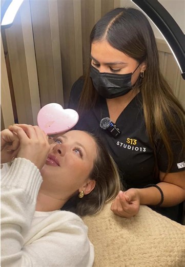 Cómo lograr pestañas largas y bellas en casa