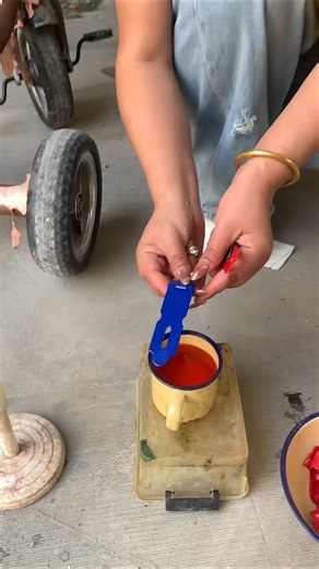 Electrostatic Spray Line Refurbishment Paint Removal Test #shocking #Paintremoval #ChemicalTest