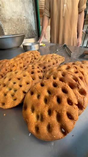 UNIQUE Viral Bread Making New Techniques | Street Food Pakistan #foodie #streetfood #pakistanifood