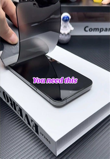 Just place the applicator,all dust will automatically removal ,anti-fingerprints,scratch-resistant,waterproof,all this give you great experience #screenprotector #titokmademebuyit #fyp #tiktokshop