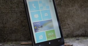 HTC HD7 Review - SlashGear