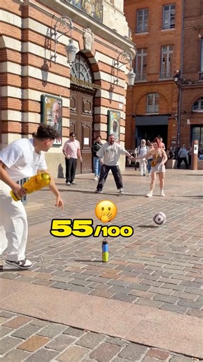 The last person wasn’t expecting such a big celebration ! 😂⚽️