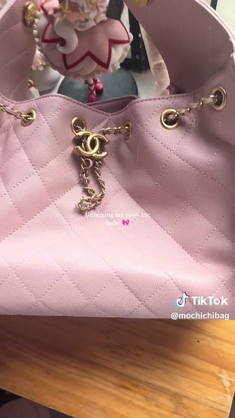 Unboxing my Pink 25c Chanel Hobo Bag